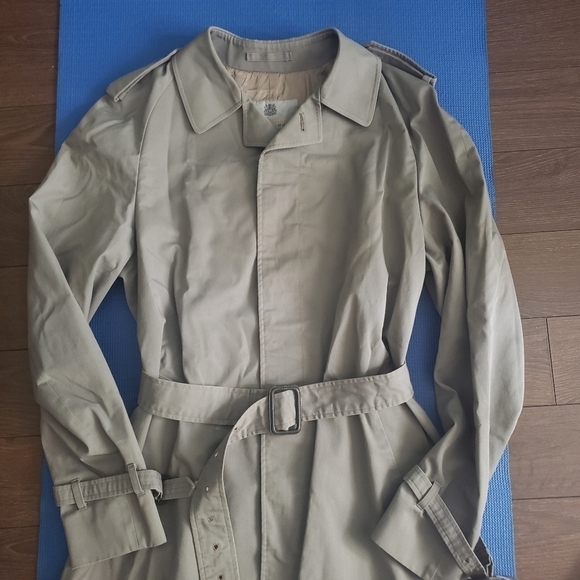 Aquascutum London Aqua 5 Unisex Trench Coat - Picture 12 of 16